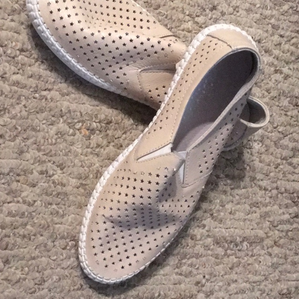 Women sneakers